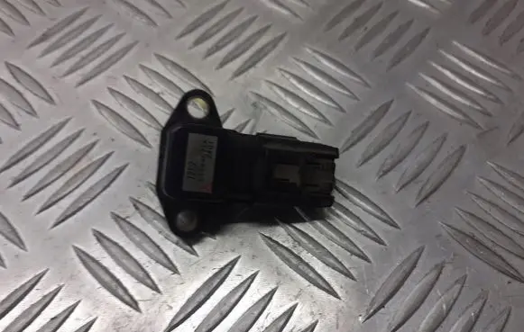 Suzuki Liana Air pressure sensor E1T26571A
