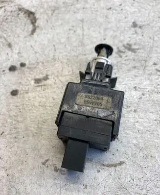 Brake pedal sensor switch