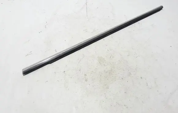 Renault Espace V (RFC) Front door glass trim molding 808218312R