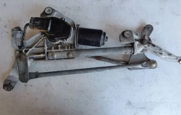 Mitsubishi Grandis Front wiper linkage and motor 34826 4916