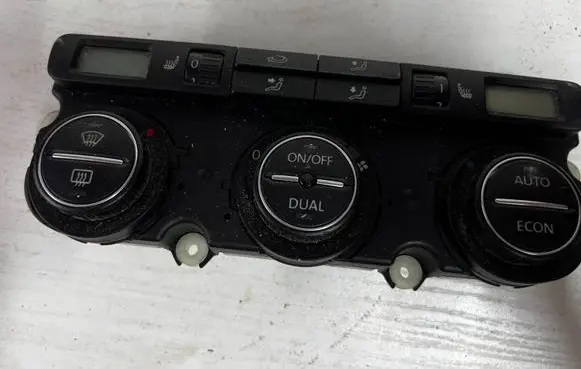 Volkswagen PASSAT B6 Climate control unit 3C0907044AH 5HB00873172