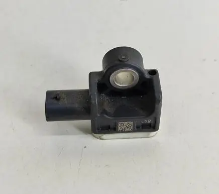 Mercedes-Benz Vito Viano W447 Airbag deployment crash/impact sensor A4479050013