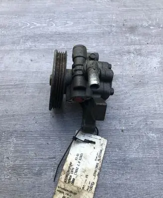 Honda CR-V Power steering pump