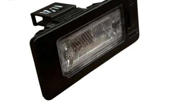 Audi A6 S6 C7 4G Number plate light 8t0943021