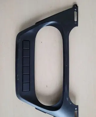 Iveco Daily 6th gen Radio/GPS head unit trim 5801592799