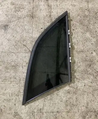 Mercedes-Benz C W204 Rear side window A2406705112