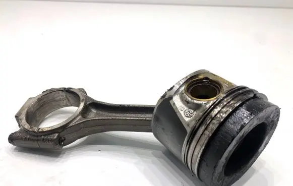 Audi A4 S4 B8 8K Piston with connecting rod 