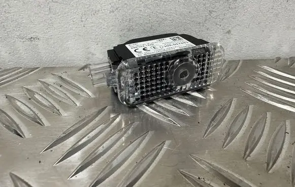Audi A3 S3 8V Front seat light 4G0052134D 10R057651