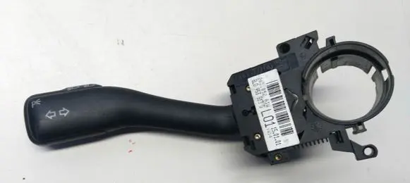 Volkswagen PASSAT B5 Indicator stalk 8L0953513G