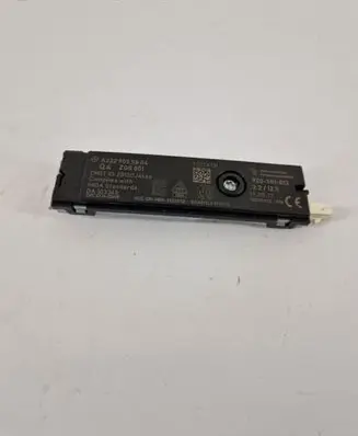 Mercedes-Benz CLA C117 X117 W117 Aerial antenna amplifier A2229055804