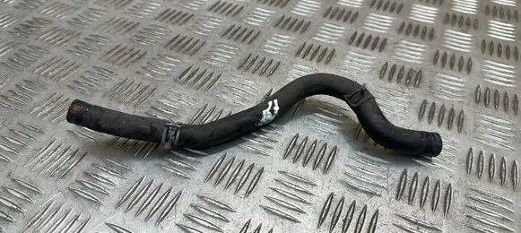 Toyota RAV 4 (XA40) Engine coolant pipe/hose
