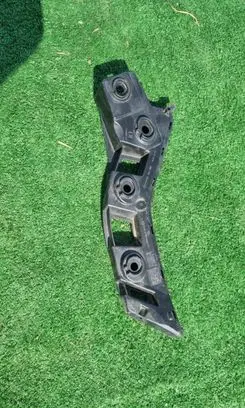Volkswagen Touran III Rear bumper mounting bracket 5TA807393