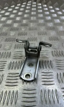 Lexus IS III XE30 Rear door lower hinge
