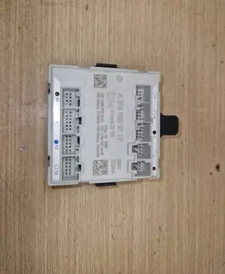Mercedes-Benz C W206 Door control unit/module A2069003717