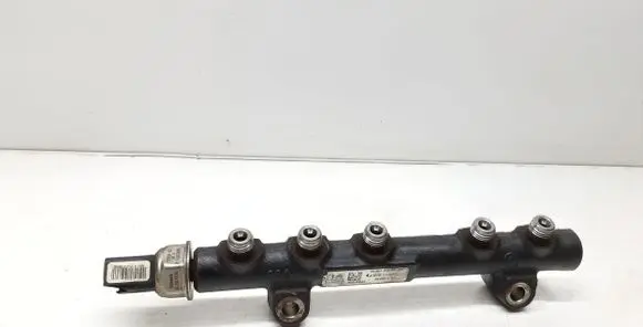 Volvo V60 Fuel main line pipe 96852975 9670076780