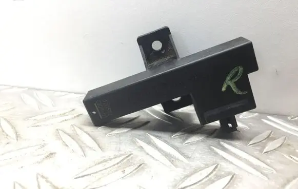 Audi A6 S6 C7 4G Keyless (KESSY) go control unit/module 8K0907247