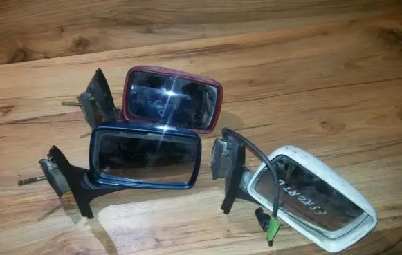Ford Escort Front door electric wing mirror e10117333
