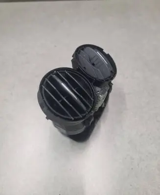Skoda Yeti (5L) Dash center air vent grill 5M0819062 5M0819728D 5M08193572