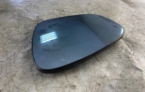 Citroen DS5 Wing mirror glass 232634083