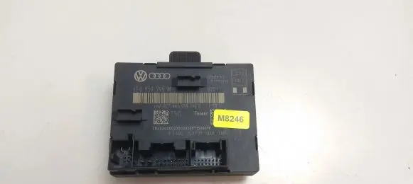 Audi A6 S6 C6 4F Door control unit/module 4F0959795M M8246