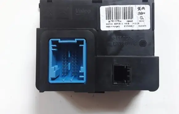 Peugeot 308 Air conditioning/heating control unit 9878007680