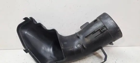 BMW 5 E60 E61 Air intake duct part 13717521011