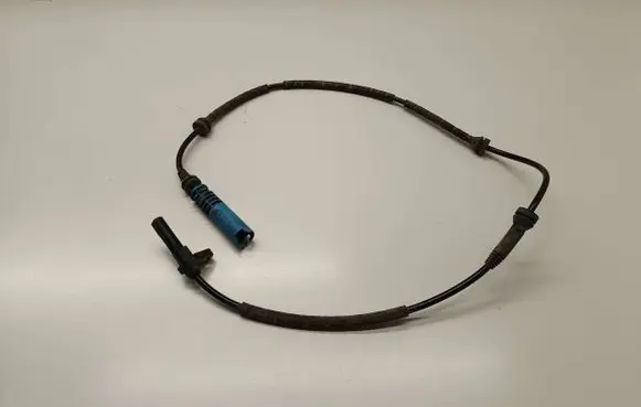 BMW X3 E83 ABS brake wheel speed sensor 0265007854