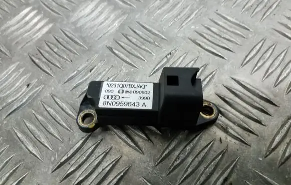 Audi TT Mk1 Airbag deployment crash/impact sensor 8N0959643A