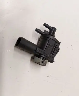Volkswagen Scirocco Turbo solenoid valve 1K0906283A
