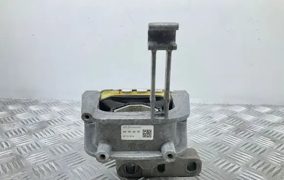 Volkswagen Golf Sportsvan Engine mount bracket 5Q0199262DE