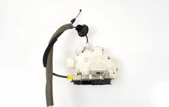 Audi A7 S7 4G Rear door lock 4G0839015