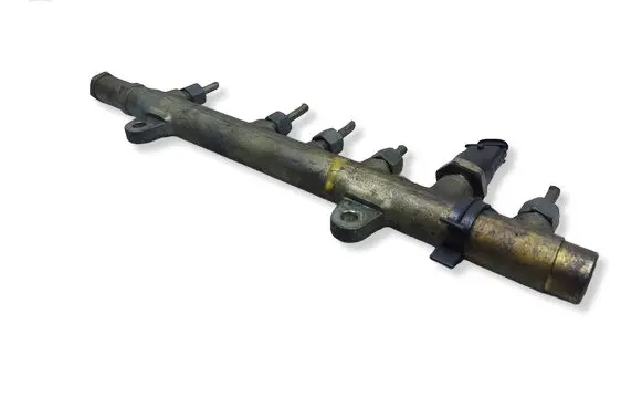 Volvo V40 Fuel main line pipe 0445214024KASACJA 0445214024 0281002522