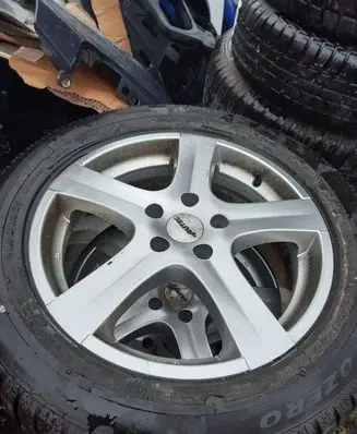 Audi A6 S6 C6 4F R17 alloy rim 