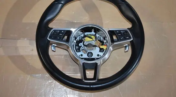 Porsche Panamera (971) Steering wheel