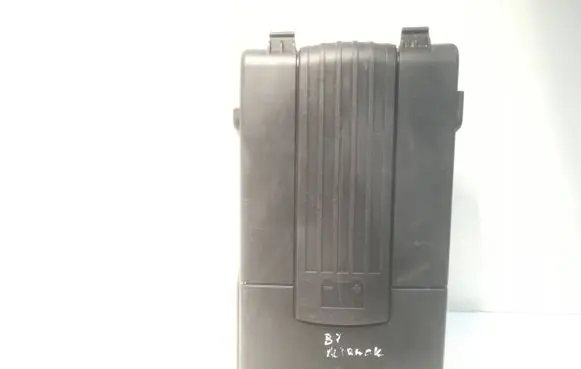 Volkswagen PASSAT B7 Battery box tray cover/lid 3C0915443A