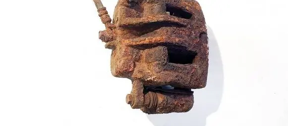 KIA Sorento Front brake caliper 
