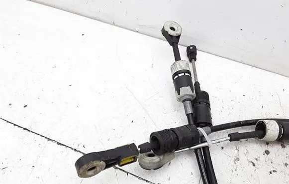 Ford Fiesta Gear shift cable linkage