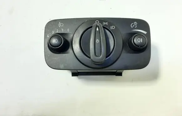 Ford Kuga II Light switch AV6T13A024AC