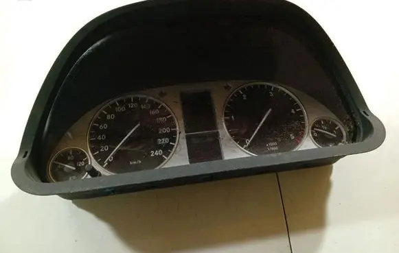 Mercedes-Benz B W245 Speedometer (instrument cluster) 0263643344