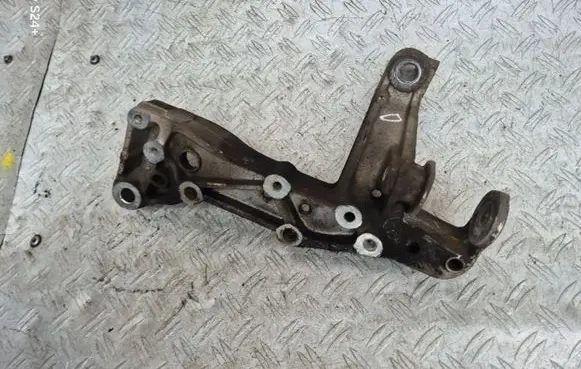 Skoda Octavia Mk2 (1Z) Front lower control arm/wishbone 1K0199296F