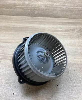 Toyota RAV 4 (XA20) Heater fan/blower 1940001450