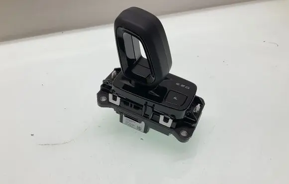 Volvo XC40 Gear lever shifter trim leather/knob P32335827 1052966904 AJ2AA