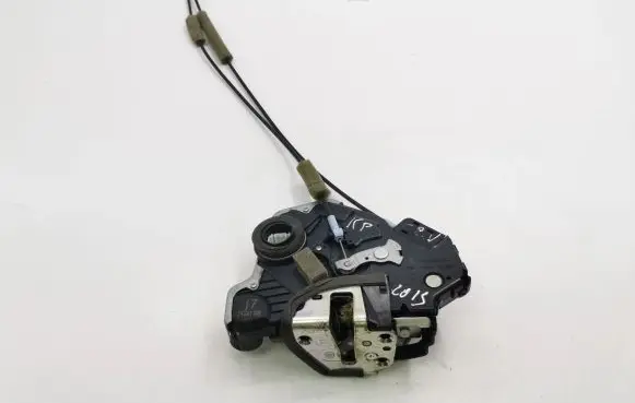 Honda CR-V Front door lock 72151T1GE001