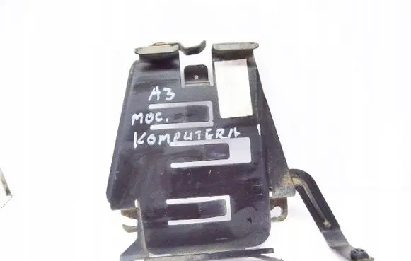 Audi A3 S3 8P Engine mount bracket