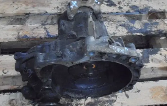 Volkswagen Polo III 6N 6N2 6NF Manual 4 speed gearbox DDH