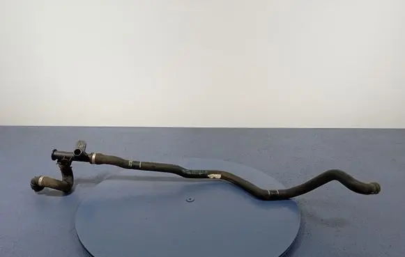 BMW 5 G30 G31 Engine coolant pipe/hose 6821617