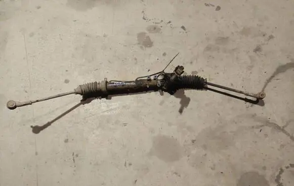 Volkswagen Golf III Steering rack