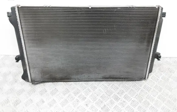 Seat Leon (5F) Coolant radiator 5Q0121251ER