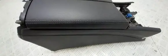 Mercedes-Benz C W205 Armrest A2056802305