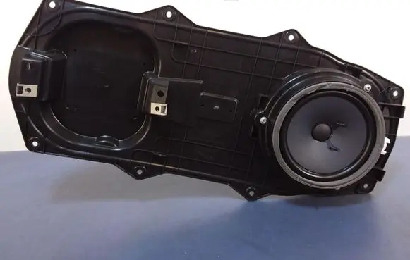 Jaguar XF X250 Subwoofer speaker 8X23-045H16-A